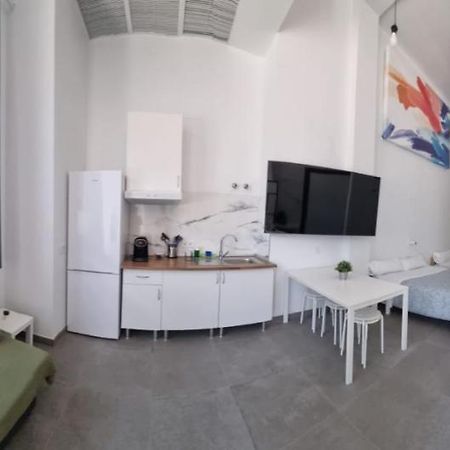 Loft Familiar "Piscina Sevilla Centro" Екстериор снимка