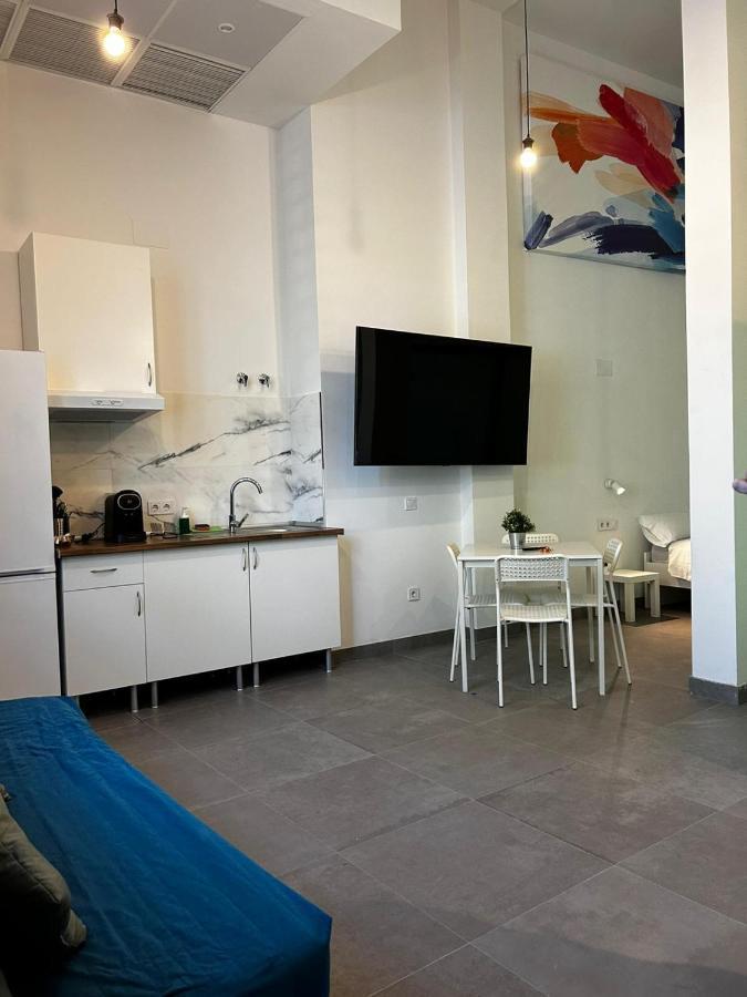 Loft Familiar "Piscina Sevilla Centro" Екстериор снимка